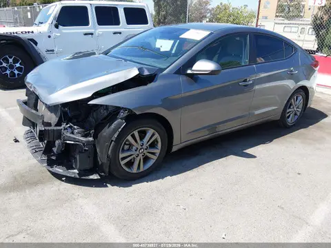 2018 Hyundai ELANTRA SEL VIN 5NPD84LF4JH400388 фото 2