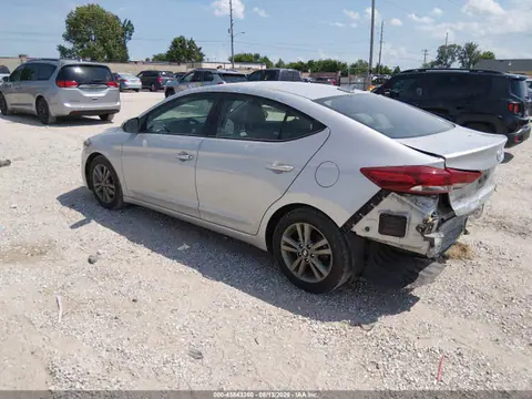 2018 Hyundai ELANTRA SEL VIN 5NPD84LF2JH400566 фото 3