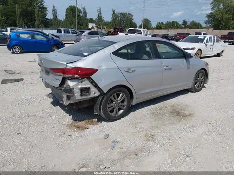 2018 Hyundai ELANTRA SEL VIN 5NPD84LF2JH400566 фото 4