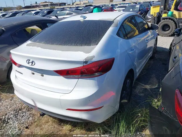 5NPD84LF3JH233005 — 2018 Hyundai Elantra SEL, фото 4 с аукциона IAAI 30.09.2026, Вандализм