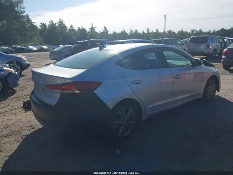 2018 Hyundai ELANTRA SEL VIN 5NPD84LFXJH255423 фото 4