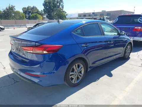 2018 Hyundai ELANTRA SEL VIN 5NPD84LF4JH315227 фото 4