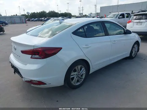2019 Hyundai ELANTRA SEL VIN 5NPD84LF0KH475980 фото 4