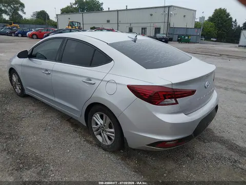 2019 Hyundai ELANTRA SEL VIN 5NPD84LF1KH439988 фото 3
