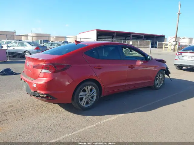 5NPD84LF2LH512156 — 2020 Hyundai Elantra SEL, фото 4 с аукциона IAAI 13.10.2026, Передняя часть