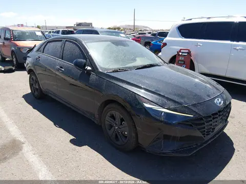 5NPLS4AG2MH052037 — 2021 Hyundai Elantra SEL, Задняя часть (Rear), фото до ремонта