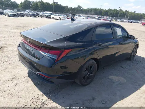 2021 Hyundai ELANTRA SEL VIN 5NPLS4AG9MH023571 фото 4