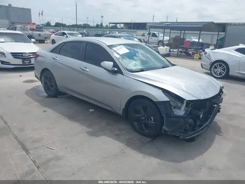 5NPLM4AG2NH077080 — 2022 Hyundai Elantra SEL, Передняя часть (Front End), фото до ремонта