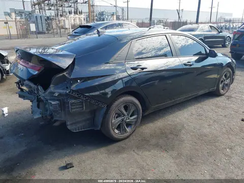 2023 Hyundai ELANTRA SEL VIN KMHLM4AGXPU534609 фото 4