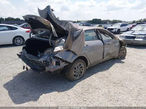 2024 Hyundai ELANTRA SEL VIN KMHLM4DG4RU674380 фото 4