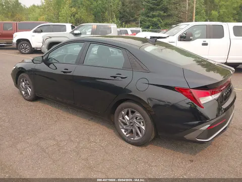 2024 Hyundai ELANTRA SEL VIN KMHLM4DG7RU835952 фото 3