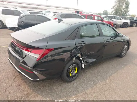 2024 Hyundai ELANTRA SEL VIN KMHLM4DG7RU835952 фото 4