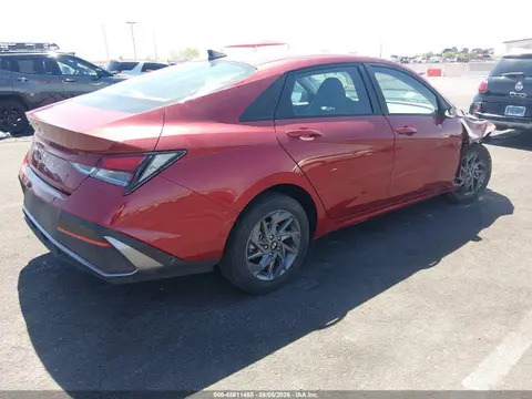 2024 Hyundai ELANTRA SEL VIN KMHLM4DG1RU675129 фото 4
