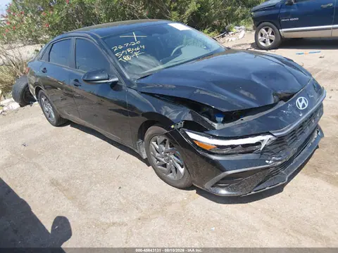 KMHLM4DG9RU840957 — 2024 Hyundai Elantra SEL, Передняя часть (Front End), фото до ремонта