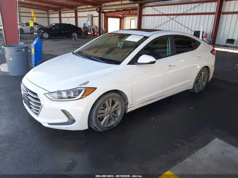 2018 Hyundai Elantra Value Edition VIN 5NPD84LF7JH360629 фото 2