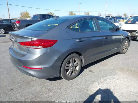 2018 Hyundai Elantra Value Edition VIN KMHD84LF7JU512880 фото 4