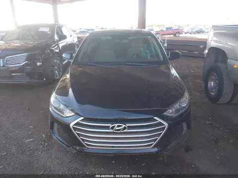 2018 Hyundai Elantra Value Edition VIN 5NPD84LF9JH242016 фото 12