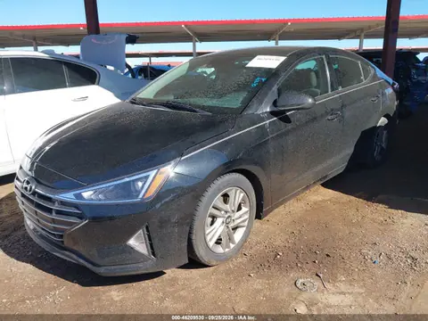 2019 Hyundai Elantra Value Edition VIN 5NPD84LF0KH418789 фото 2
