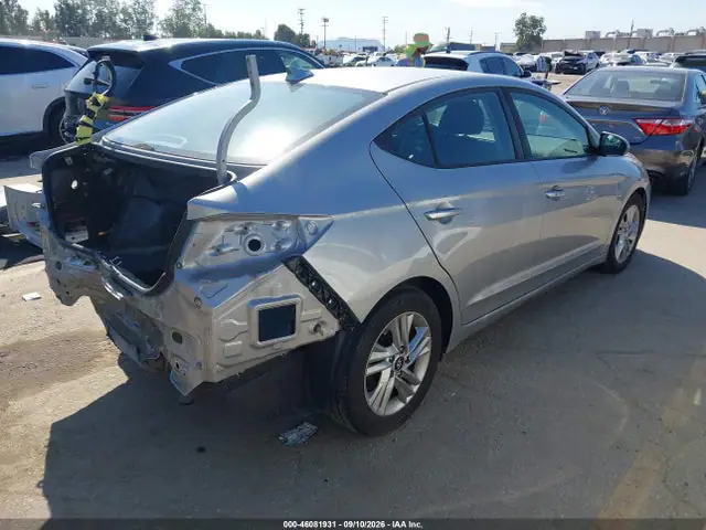 5NPD84LFXLH557233 — 2020 Hyundai Elantra Value Edition, фото 4 с аукциона IAAI 14.10.2026, Задняя часть