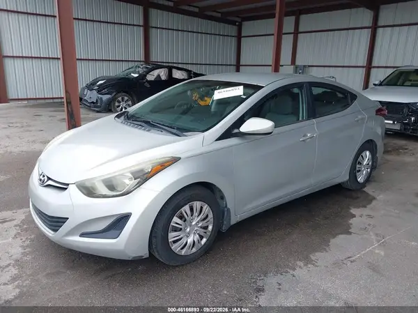5NPDH4AE5GH665372 — 2016 Hyundai Elantra, фото 2 с аукциона IAAI 06.10.2026, Естественный износ