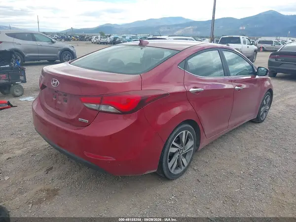 KMHDH4AE7GU606986 — 2016 Hyundai Elantra, фото 4 с аукциона IAAI, Передняя часть