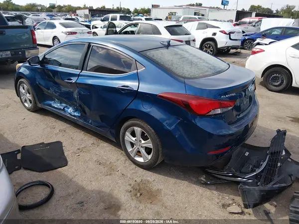 KMHDH4AE0GU564550 — 2016 Hyundai Elantra, фото 3 с аукциона IAAI, Левый бок