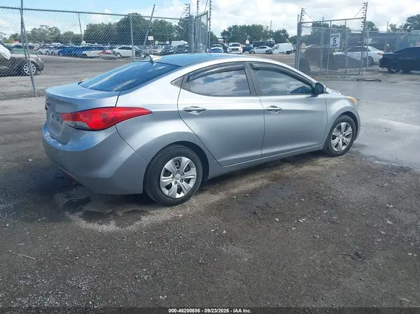 5NPDH4AE6GH782233 — 2016 Hyundai Elantra, фото 4 с аукциона IAAI, Повреждение двигателя