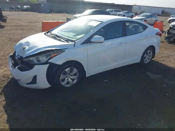 5NPDH4AE8GH729470 — 2016 Hyundai Elantra, фото 2 с аукциона IAAI, Передняя часть