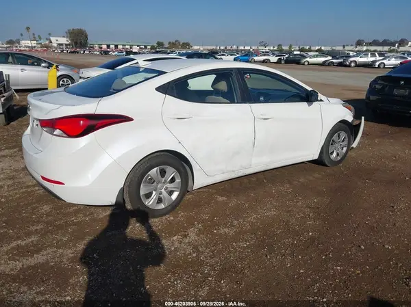 5NPDH4AE8GH729470 — 2016 Hyundai Elantra, фото 4 с аукциона IAAI, Передняя часть