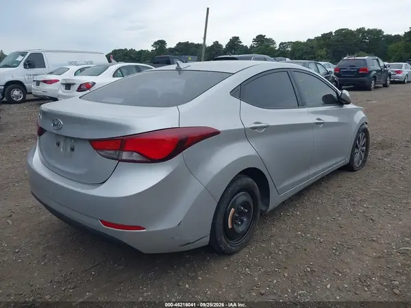 KMHDH4AE5GU579514 — 2016 Hyundai Elantra, фото 4 с аукциона IAAI, Не указано
