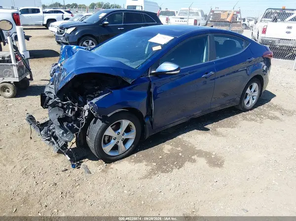 5NPDH4AE9GH723516 — 2016 Hyundai Elantra, фото 2 с аукциона IAAI, Передняя часть