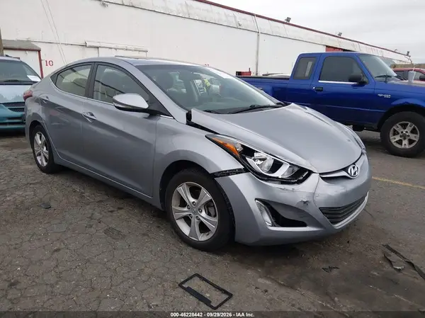 5NPDH4AE0GH671080 — 2016 Hyundai Elantra, Передняя часть (Front End), фото до ремонта