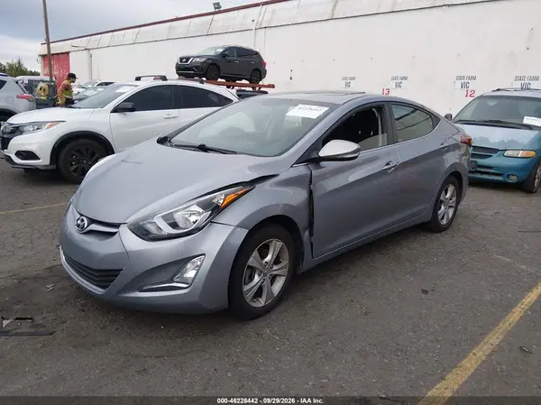 5NPDH4AE0GH671080 — 2016 Hyundai Elantra, фото 2 с аукциона IAAI, Передняя часть