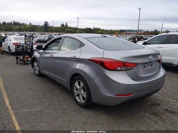 5NPDH4AE0GH671080 — 2016 Hyundai Elantra, фото 3 с аукциона IAAI, Передняя часть