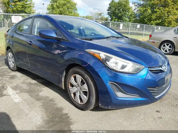 5NPDH4AE4GH701567 — 2016 Hyundai Elantra, Задняя часть (Rear), фото до ремонта