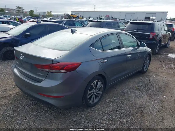 KMHD84LF8HU065650 — 2017 Hyundai Elantra, фото 4 с аукциона IAAI 08.10.2026, Естественный износ
