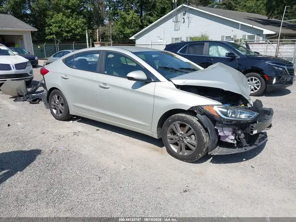 5NPD84LF5HH158186 — 2017 Hyundai Elantra, Передняя часть (Front End), фото до ремонта