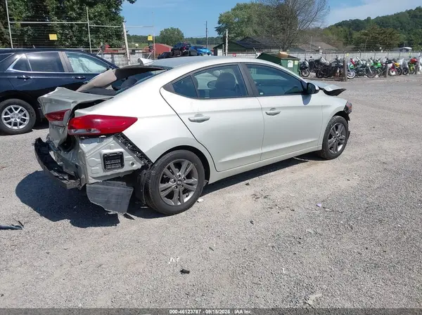 5NPD84LF5HH158186 — 2017 Hyundai Elantra, фото 4 с аукциона IAAI 13.10.2026, Передняя часть