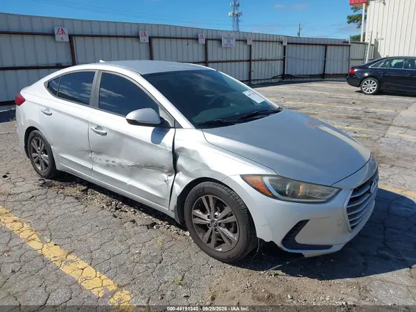 KMHD84LF7HU407217 — 2017 Hyundai Elantra, Правый бок (Right Side), фото до ремонта