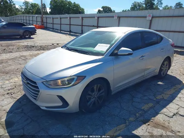 2017 HYUNDAI ELANTRA VIN KMHD84LF7HU407217 фото 2