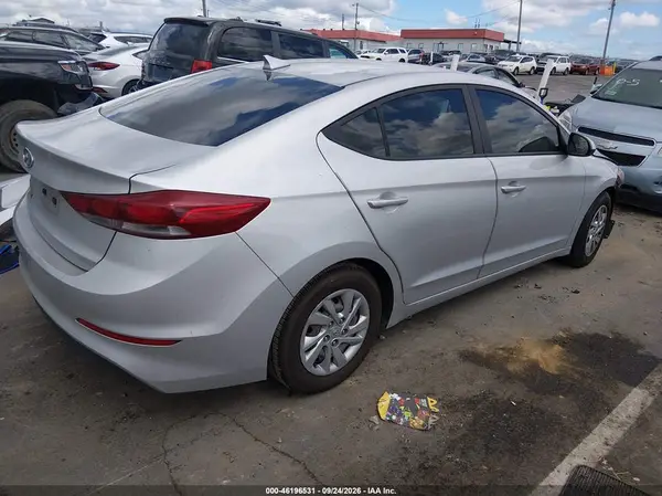 KMHD74LF2HU116997 — 2017 Hyundai Elantra, фото 4 с аукциона IAAI, Передняя часть