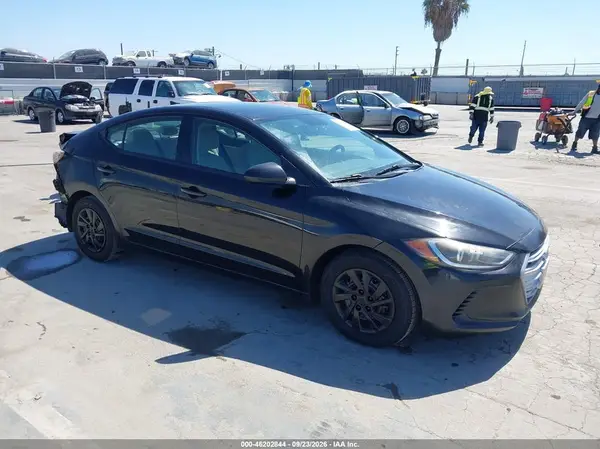 5NPD74LF8HH070607 — 2017 Hyundai Elantra, Естественный износ (Normal Wear & Tear), фото до ремонта