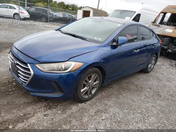 5NPD84LFXHH023124 — 2017 Hyundai Elantra, фото 2 с аукциона IAAI 14.10.2026, Естественный износ
