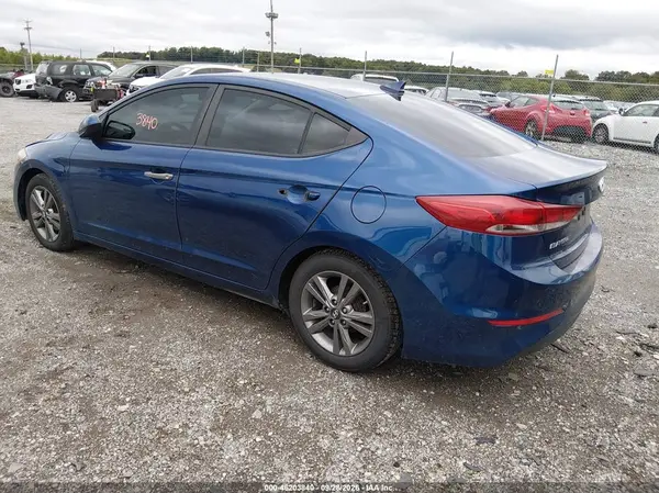 5NPD84LFXHH023124 — 2017 Hyundai Elantra, фото 3 с аукциона IAAI 14.10.2026, Естественный износ