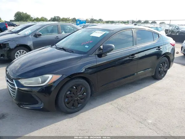 KMHD74LF6HU215533 — 2017 Hyundai Elantra, фото 2 с аукциона IAAI 15.10.2026, Естественный износ