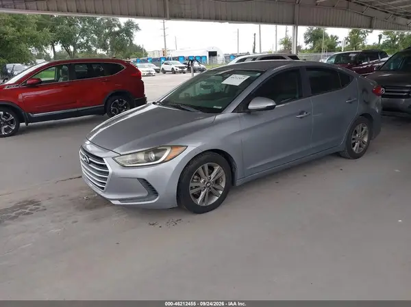 5NPD84LF5HH129268 — 2017 Hyundai Elantra, фото 2 с аукциона IAAI 30.09.2026, Естественный износ