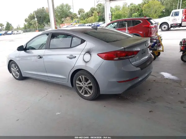 5NPD84LF5HH129268 — 2017 Hyundai Elantra, фото 3 с аукциона IAAI 30.09.2026, Естественный износ
