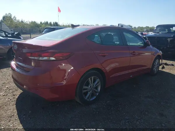 KMHD84LF7HU410697 — 2017 Hyundai Elantra, фото 4 с аукциона IAAI, Угон