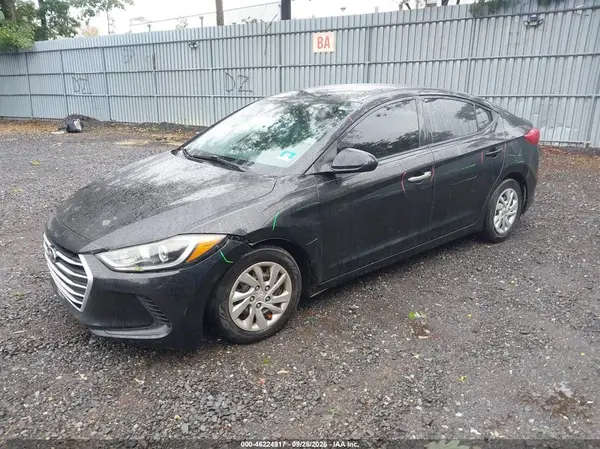 5NPD74LFXHH073640 — 2017 Hyundai Elantra, фото 2 с аукциона IAAI, Угон