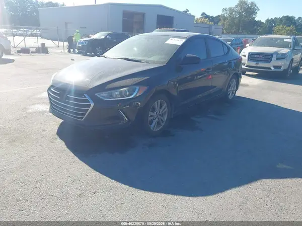 2017 HYUNDAI ELANTRA VIN KMHD84LF8HU252368 фото 2